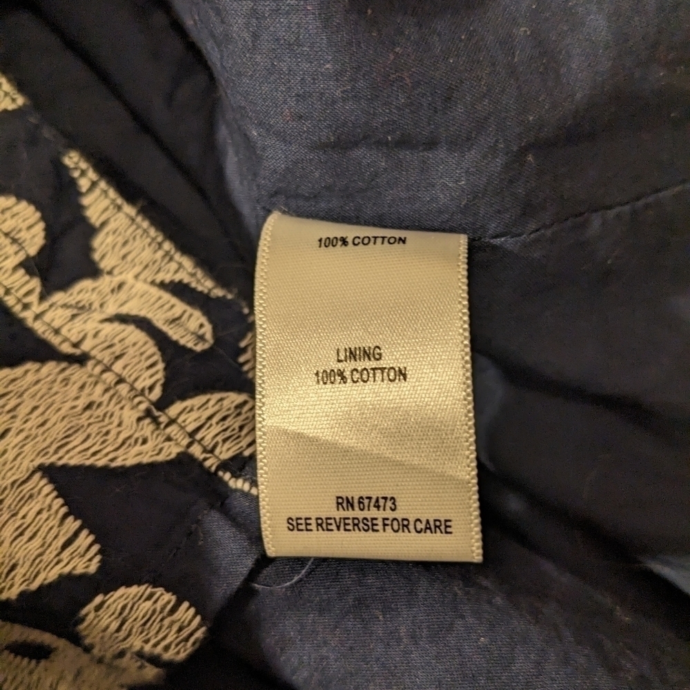 TAYLOR dress size 8, Navy with white stitched pattern. - Picture 7 of 8